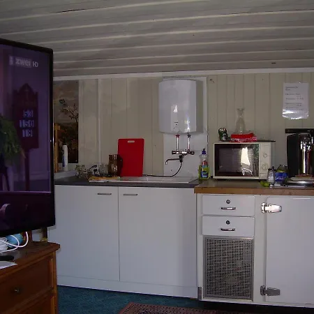 Wohlfuehloase Fuer Mensch Und Hund Alojamento de Acomodação e Pequeno-almoço Uzwil