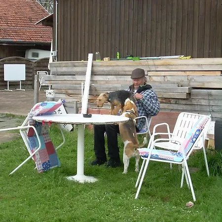 Alojamento de Acomodação e Pequeno-almoço Wohlfuehloase Fuer Mensch Und Hund *
